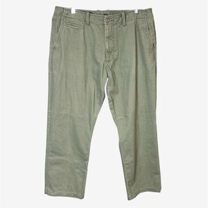 Old Navy Men's Broken-In Straight Leg  cotton Khakis 36 X 30  Army Green Pants